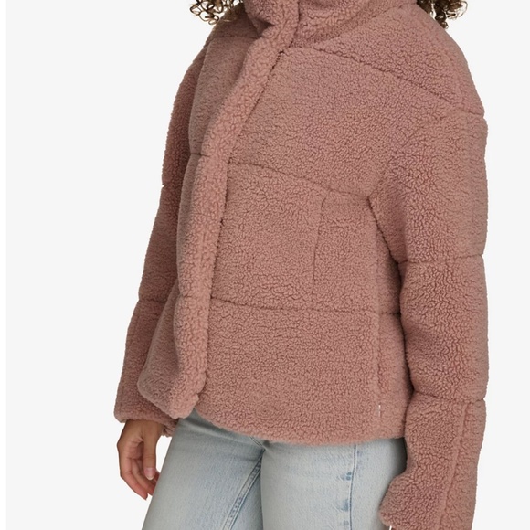 Levi's Quilted Faux Fur Short Teddy Jacket, size M - Picture 5 of 16